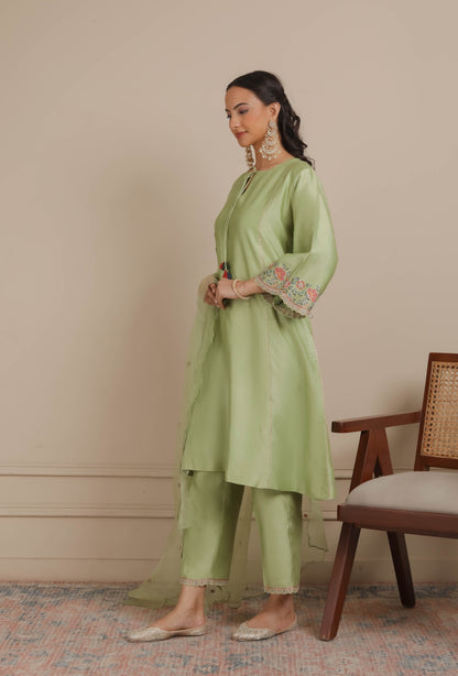 Green kurta with Pants