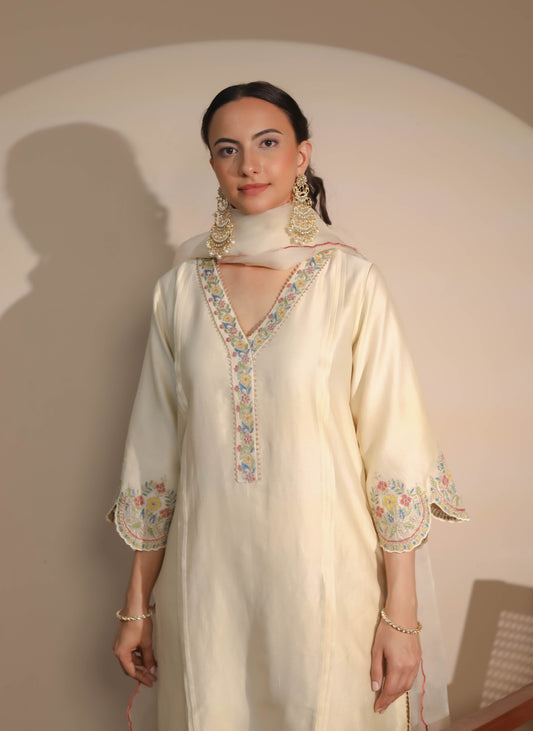 Ivory Kurta & Pants with Sleeve Embroidery