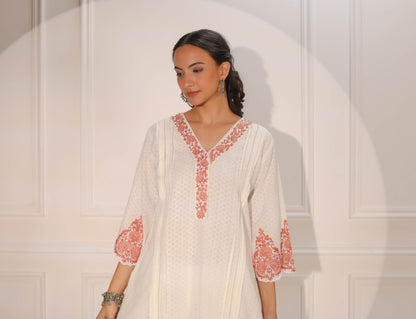 Off White Embroidered Kurta & Pant Salwar Set- Peach