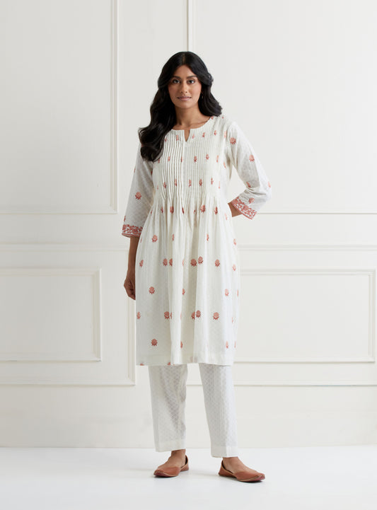 Off White Embroidered Cotton Kurta & Pant Set- Peach